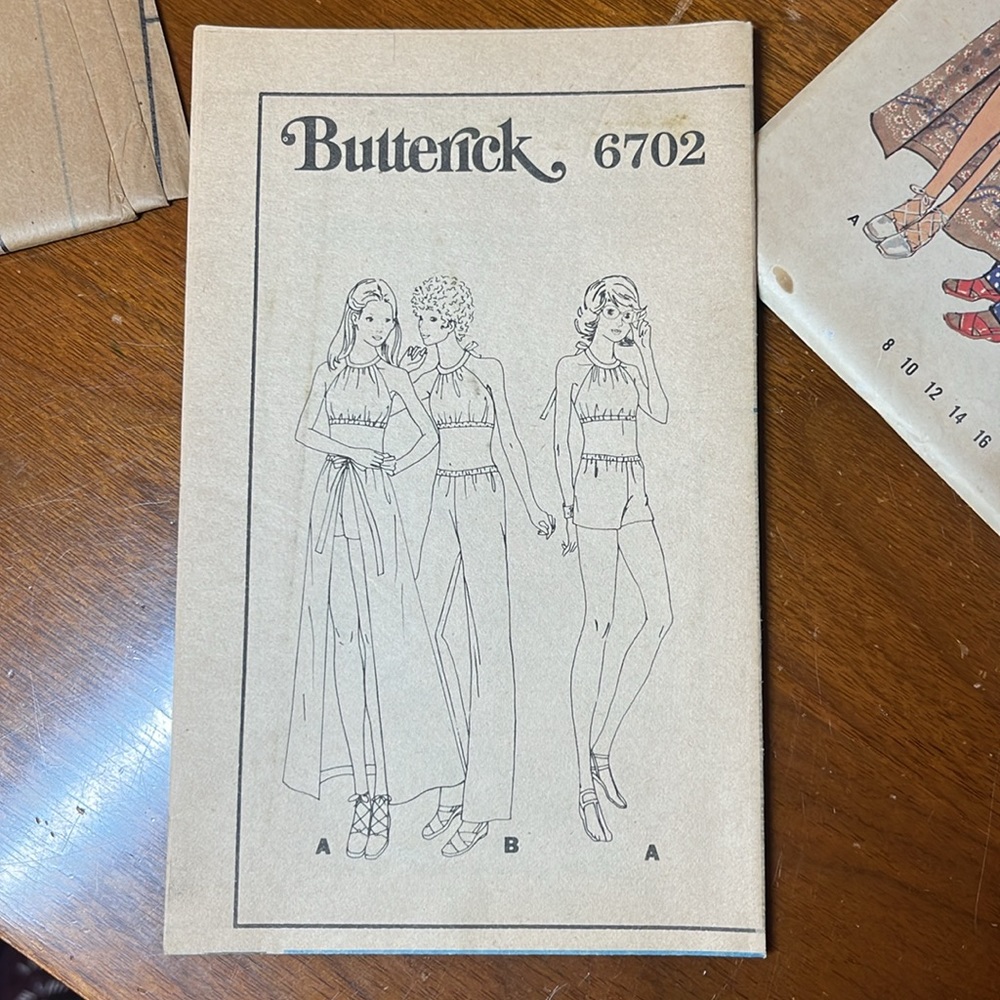 Vintage Butterick #6702 Size 10 UNCUT Pattern - Picture 3 of 11